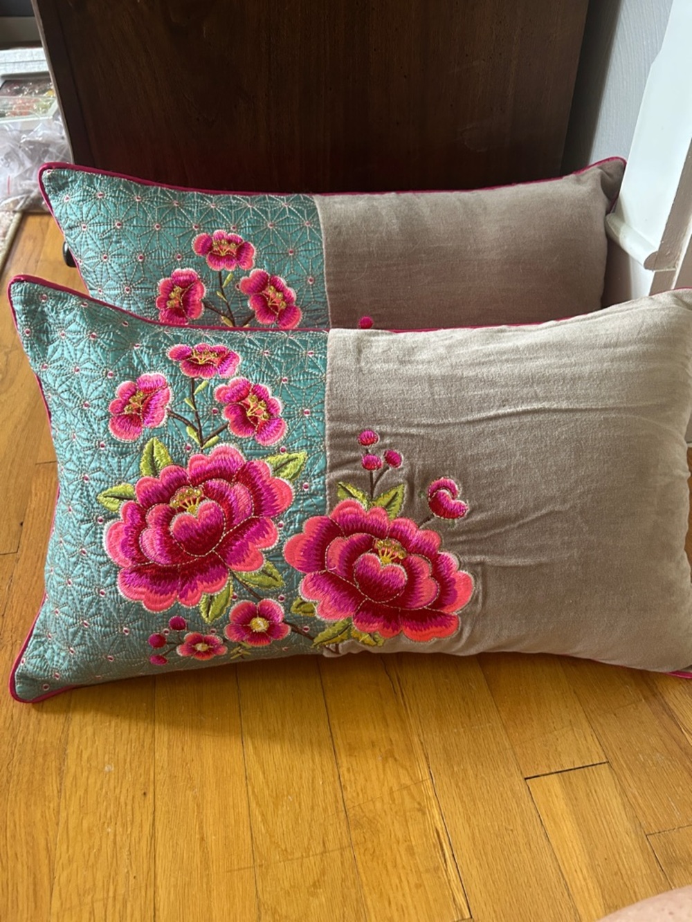 Anthropologie Pip Studio embroidered floral velvet 12x20 pillow cushion covers 2